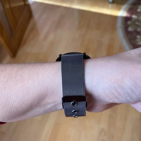 New Men’s Sleek Black On Black Stainless Steel Round Pointer Quartz Watch - Picture 11 of 12